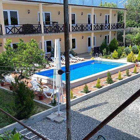Guest House У Дедушки Самвела #N/A Buitenkant foto