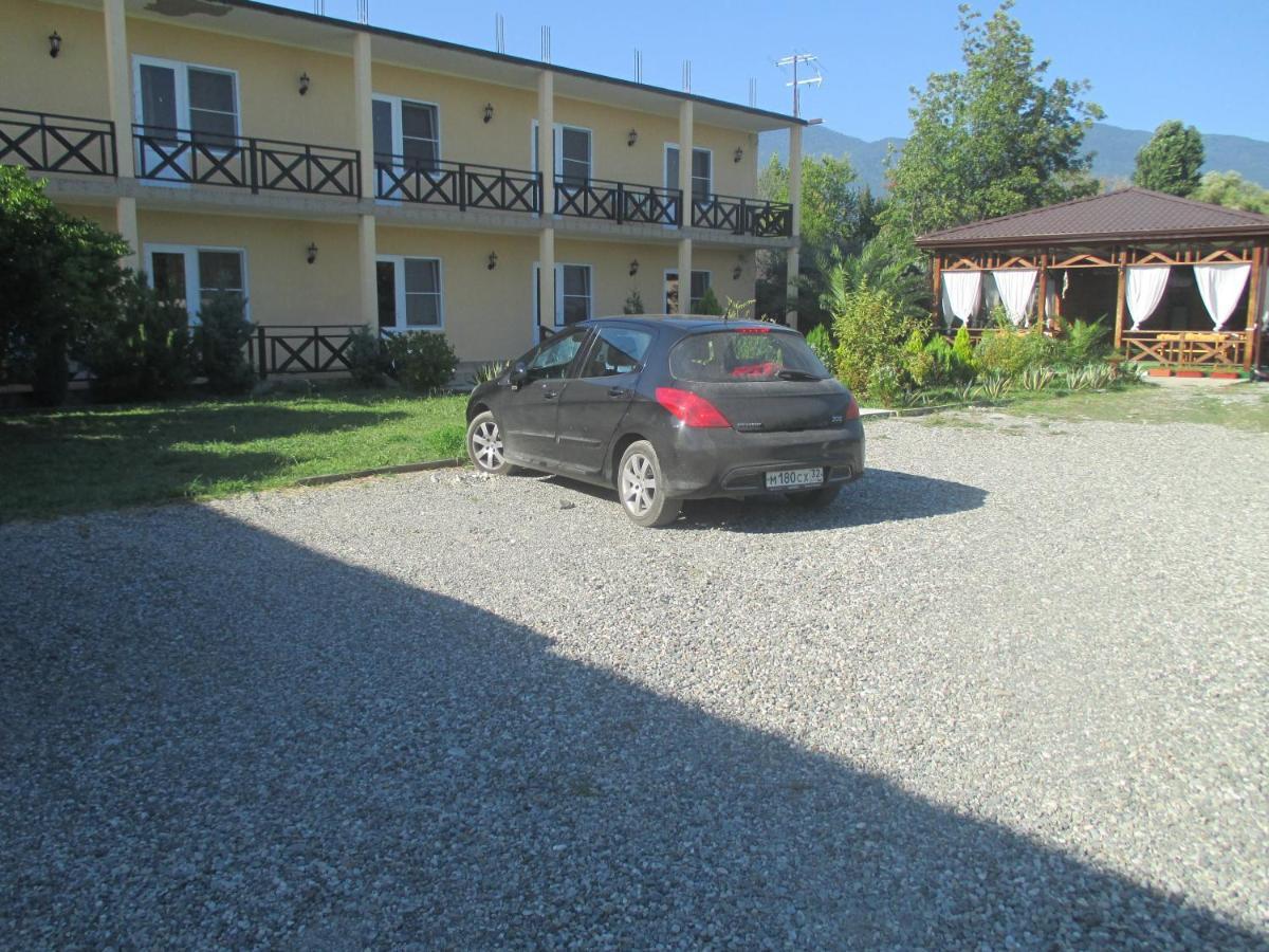Guest House У Дедушки Самвела #N/A Buitenkant foto